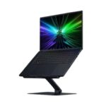 Razer Adjustable Laptop Stand Black For Laptops Up to 18 inch (RC21-02330100-R3M1) - Image 3